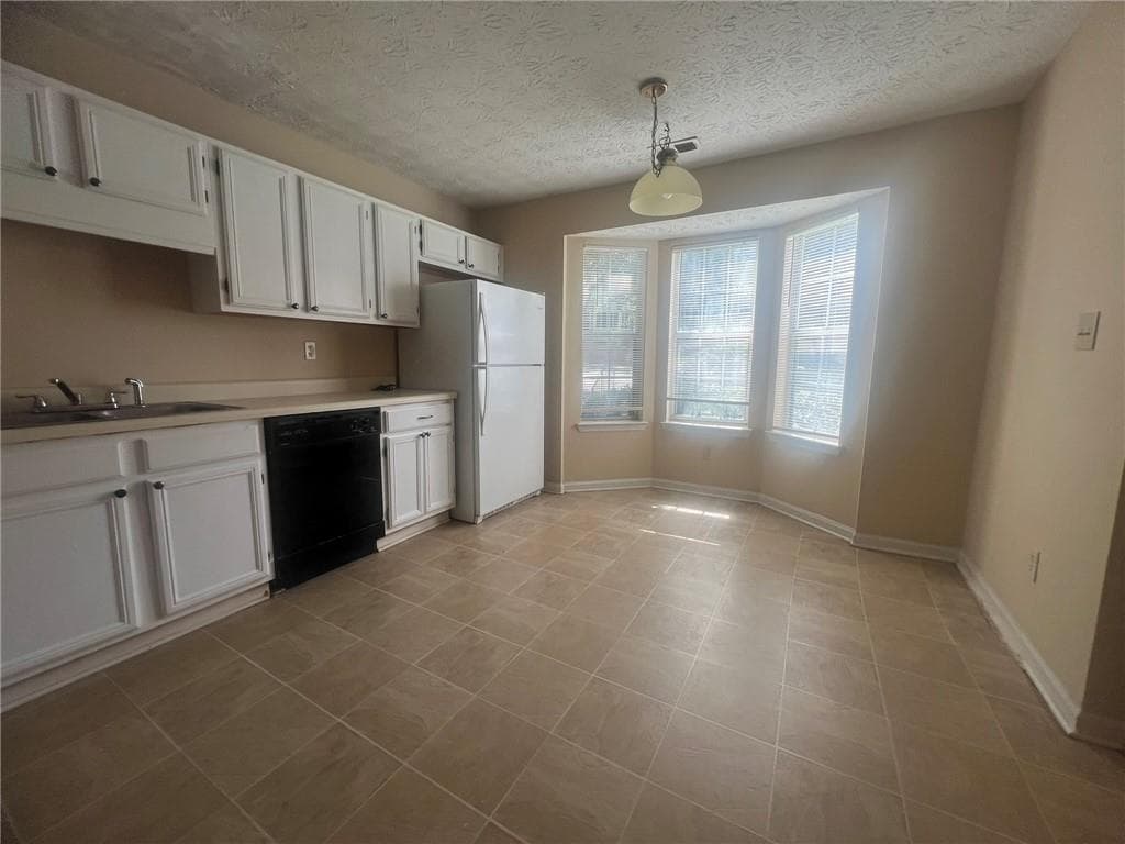 3 bedroom, 3 bathroom, 1,420 sq ft townhouse for rent at 1033 Plantation Way, Kennesaw, GA 30144 for $1,850 a month — photo 5
