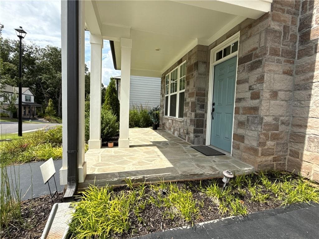 5 bedroom, 4 bathroom, 2,924 sq ft single family residence for rent at 207 Foxhill Drive, Dawsonville, GA 30534 for $2,950 a month — photo 4