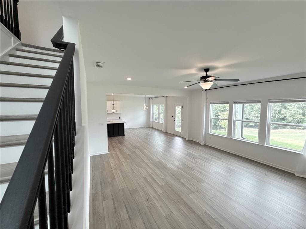5 bedroom, 4 bathroom, 2,924 sq ft single family residence for rent at 207 Foxhill Drive, Dawsonville, GA 30534 for $2,950 a month — photo 7