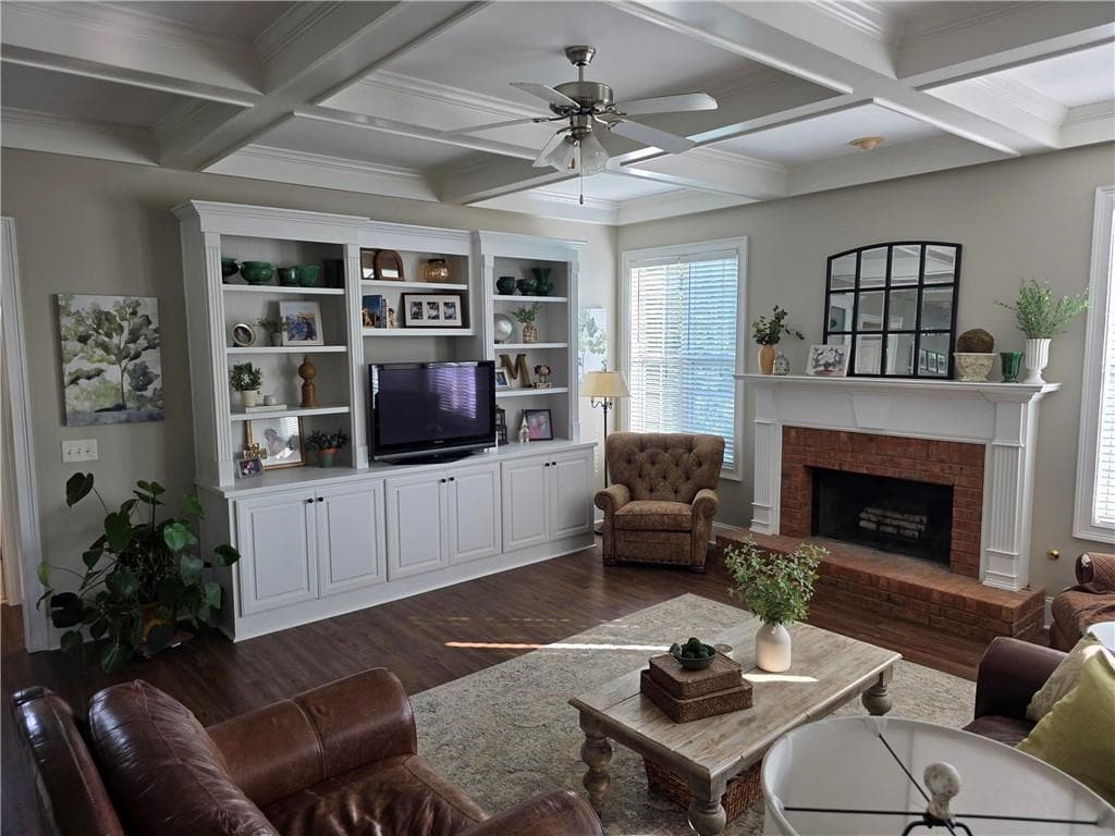 5 bedroom, 3 bathroom, 3,403 sq ft single family residence for sale at 3285 Emma Marie Place, Buford, GA 30519 — photo 7