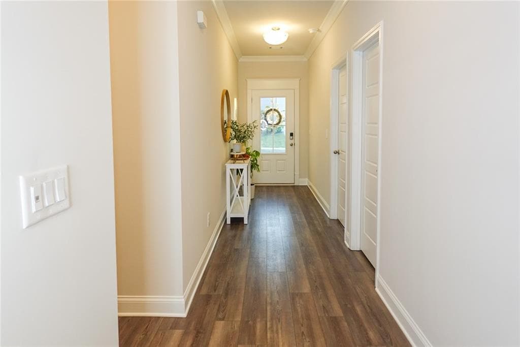 5 bedroom, 3 bathroom, 2,290 sq ft single family residence for sale at 573 Auburn Crossing Drive, Auburn, GA 30011 — photo 10