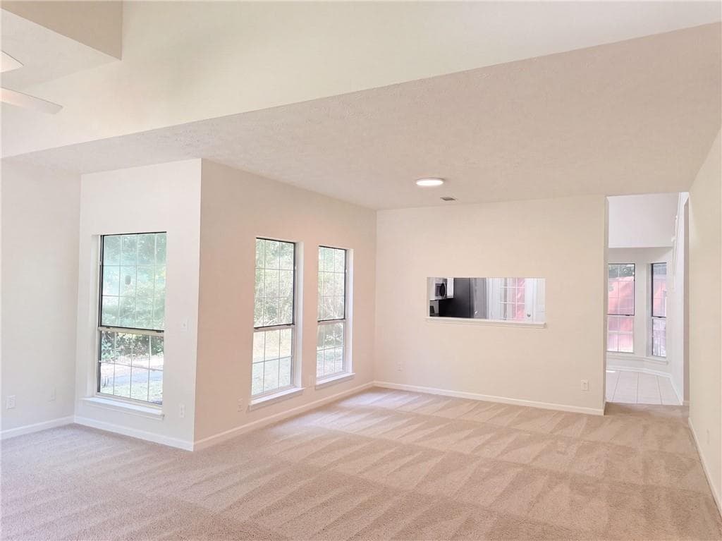 4 bedroom, 3 bathroom, 1,892 sq ft single family residence for sale at 901 Lauren Kay Court, Lawrenceville, GA 30046 — photo 9