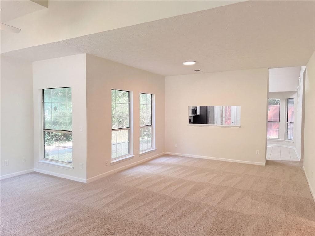 4 bedroom, 3 bathroom, 1,892 sq ft single family residence for sale at 901 Lauren Kay Court, Lawrenceville, GA 30046 — photo 10