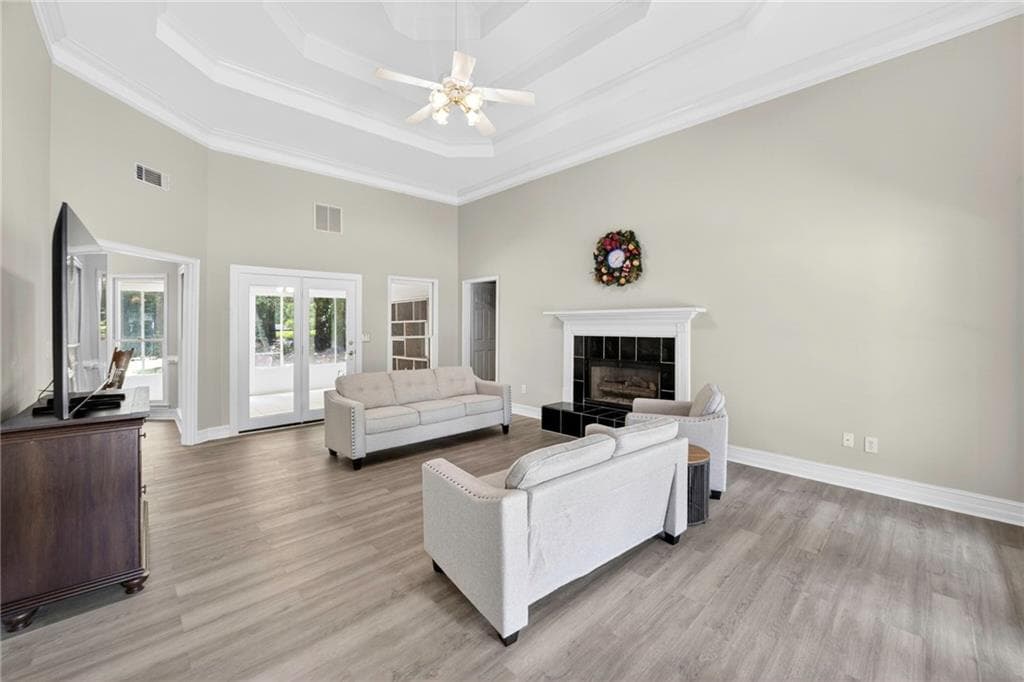 4 bedroom, 2 bathroom, 2,236 sq ft single family residence for sale at 1650 Peachcrest Drive, Lawrenceville, GA 30043 — photo 8