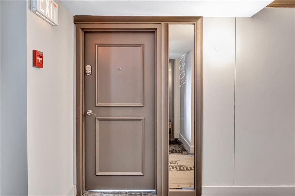 2 bedroom, 2 bathroom, 1,120 sq ft condominium for rent at 2460 Peachtree Road 1602, Atlanta, GA 30305 for $3,750 a month — photo 6