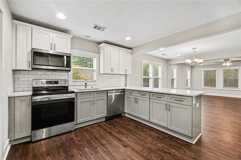 2 bedroom, 2 bathroom, 1,029 sq ft single family residence for rent at 293 Griffin Street, Atlanta, GA 30314 for $2,200 a month — photo 4