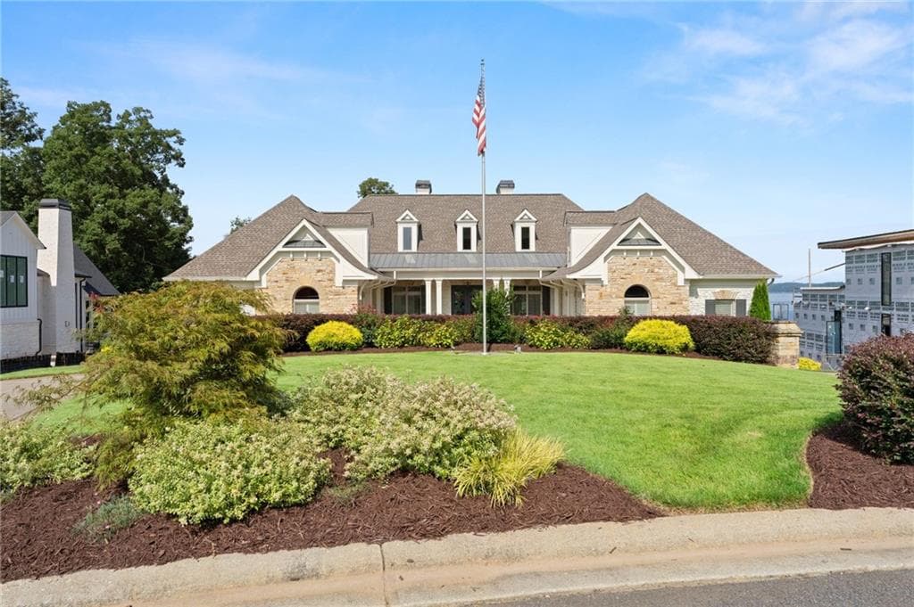 6 bedroom, 7 bathroom, 7,725 sq ft single family residence for sale at 9230 Arbourlac Lane, Gainesville, GA 30506 — photo 5