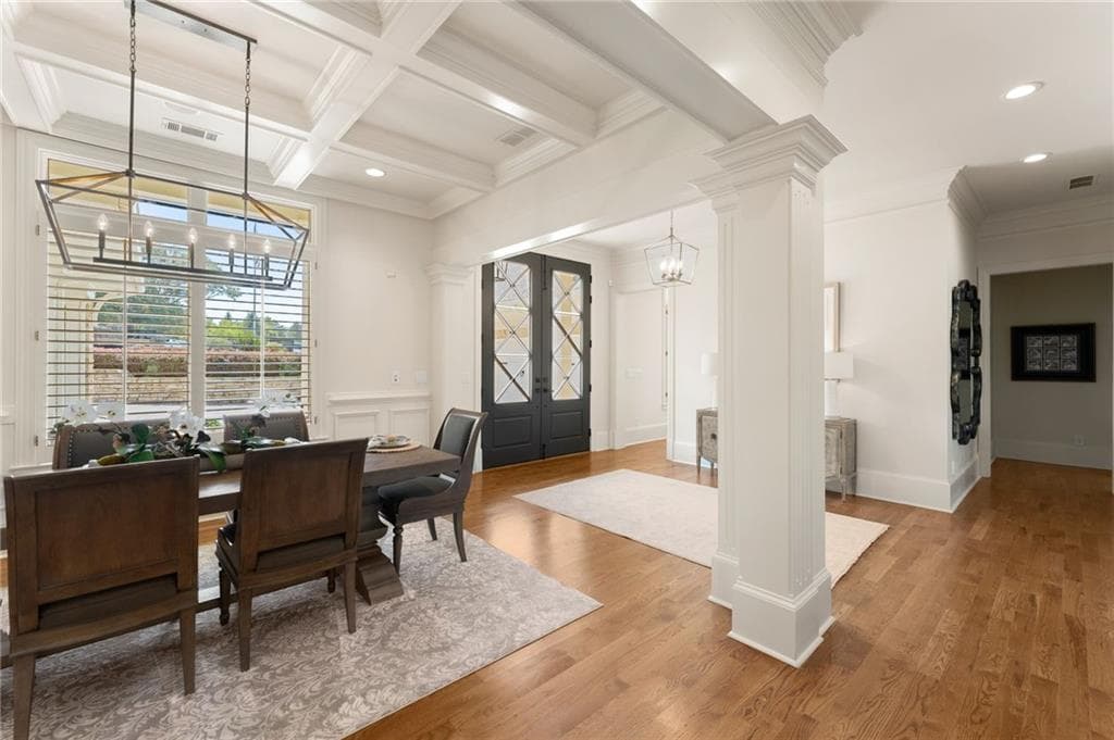 6 bedroom, 7 bathroom, 7,725 sq ft single family residence for sale at 9230 Arbourlac Lane, Gainesville, GA 30506 — photo 10