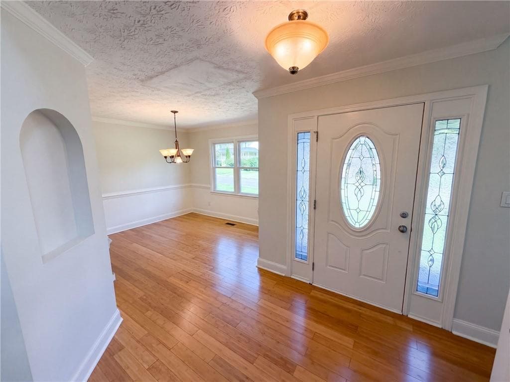 3 bedroom, 3 bathroom, 2,632 sq ft single family residence for sale at 5410 Windswept Trace, Buford, GA 30518 — photo 6