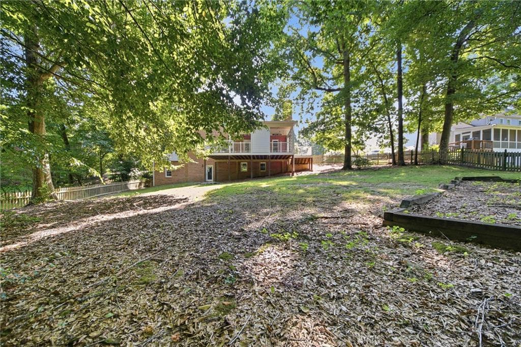 4 bedroom, 3 bathroom, 4,183 sq ft single family residence under contract at 1440 Shade Tree Way, Alpharetta, GA 30009 — photo 5