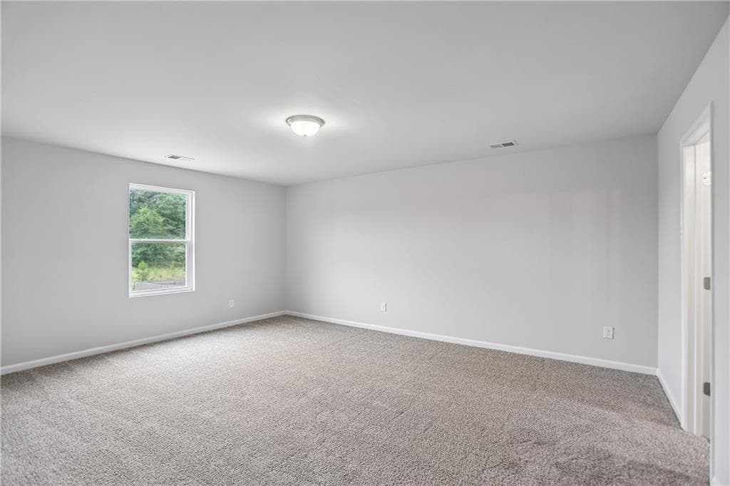 4 bedroom, 3 bathroom, 2,031 sq ft single family residence for sale at 4036 Liberty Estates Drive, Macon, GA 31216 — photo 5