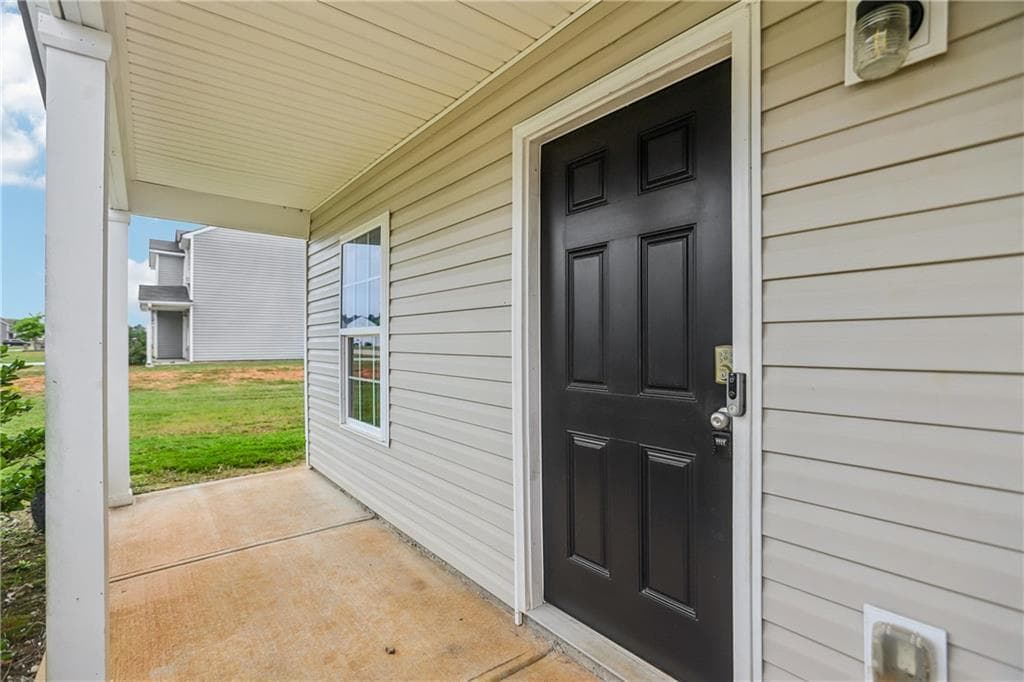 4 bedroom, 3 bathroom, 2,031 sq ft single family residence for sale at 4036 Liberty Estates Drive, Macon, GA 31216 — photo 8