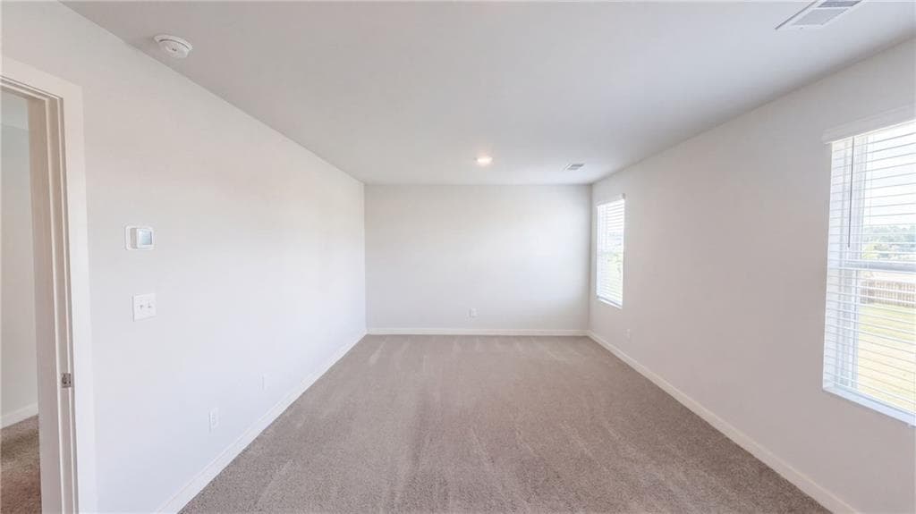5 bedroom, 3 bathroom, 2,376 sq ft single family residence for sale at 800 Maduro Way, Mcdonough, GA 30253 — photo 4
