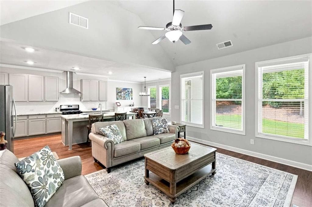 4 bedroom, 3 bathroom, 2,629 sq ft single family residence for sale at 252 Saratoga Drive, Acworth, GA 30102 — photo 6