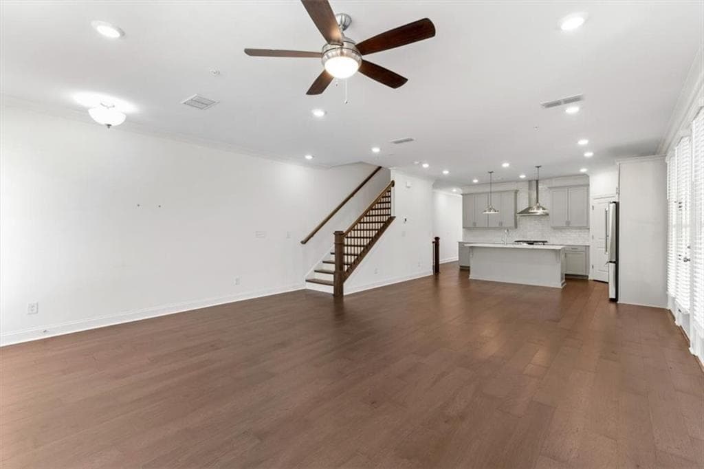 3 bedroom, 4 bathroom, 2,268 sq ft townhouse for sale at 445 Olmstead Way, Alpharetta, GA 30022 — photo 6