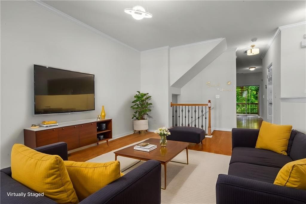 3 bedroom, 4 bathroom, 1,220 sq ft townhouse for sale at 1425 Liberty Parkway, Atlanta, GA 30318 — photo 8