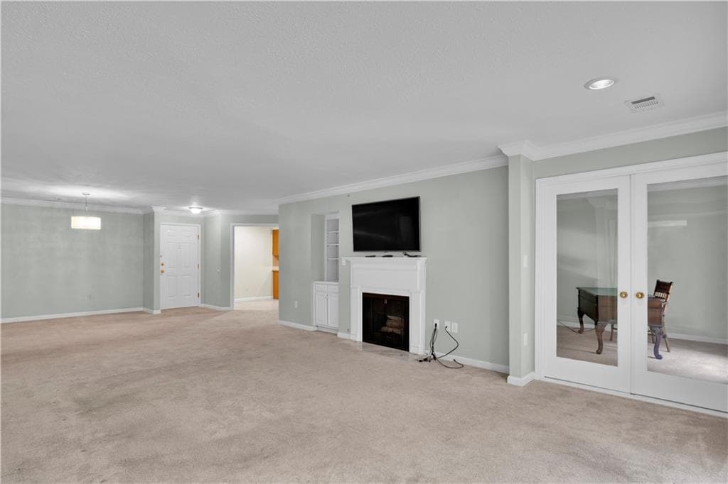 3 bedroom, 2 bathroom, 1,720 sq ft condominium for sale at 26204 Plantation Drive, Atlanta, GA 30324 — photo 5