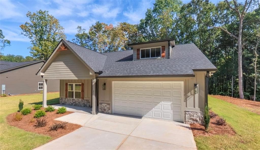 4 bedroom, 3 bathroom, 2,650 sq ft single family residence for sale at 61 Hazel Lane, Bremen, GA 30110 — photo 2