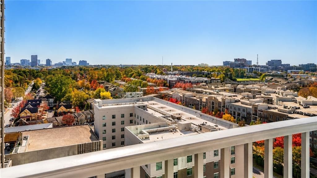 1 bedroom, 1 bathroom, 722 sq ft condominium for sale at 361 17th Street 1309, Atlanta, GA 30363 — photo 9