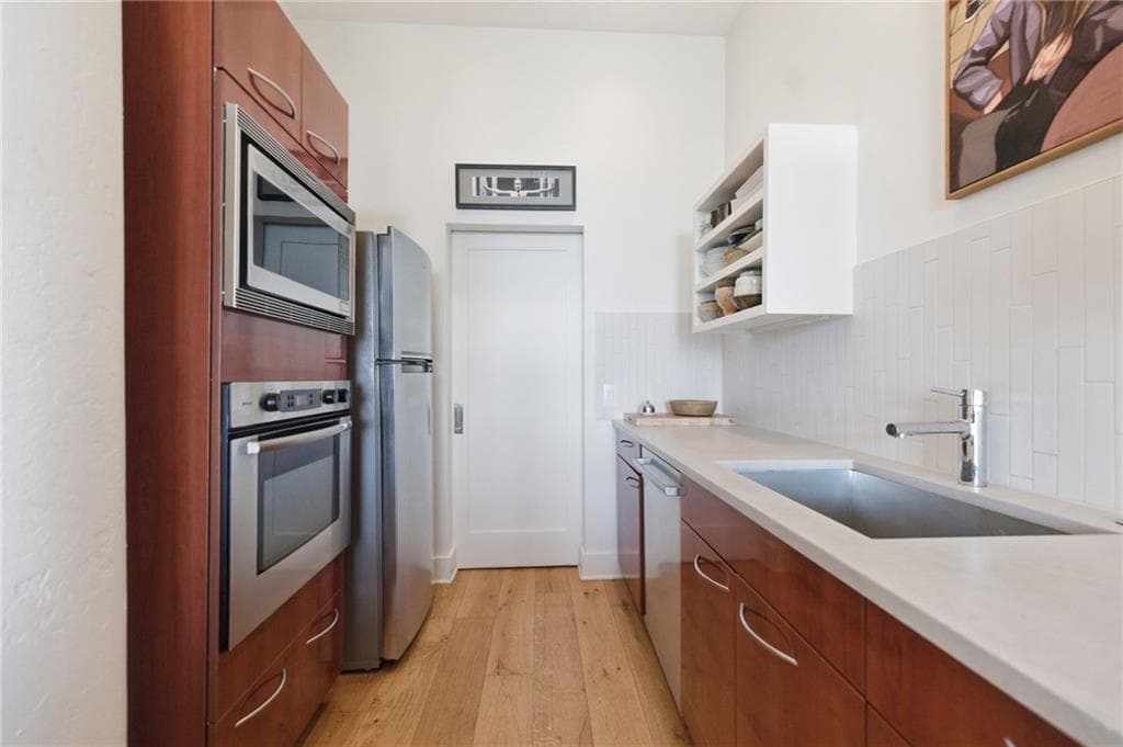 1 bedroom, 1 bathroom, 964 sq ft condominium for sale at 3820 Roswell Road 1012, Atlanta, GA 30342 — photo 10