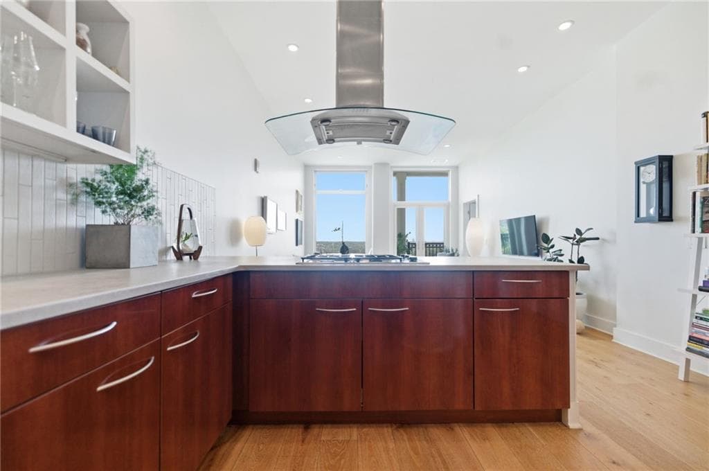 1 bedroom, 1 bathroom, 964 sq ft condominium for sale at 3820 Roswell Road 1012, Atlanta, GA 30342 — photo 5