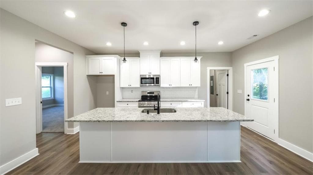3 bedroom, 2 bathroom, 1,500 sq ft single family residence for sale at 1118 Whispering Hills Drive, Bremen, GA 30110 — photo 9