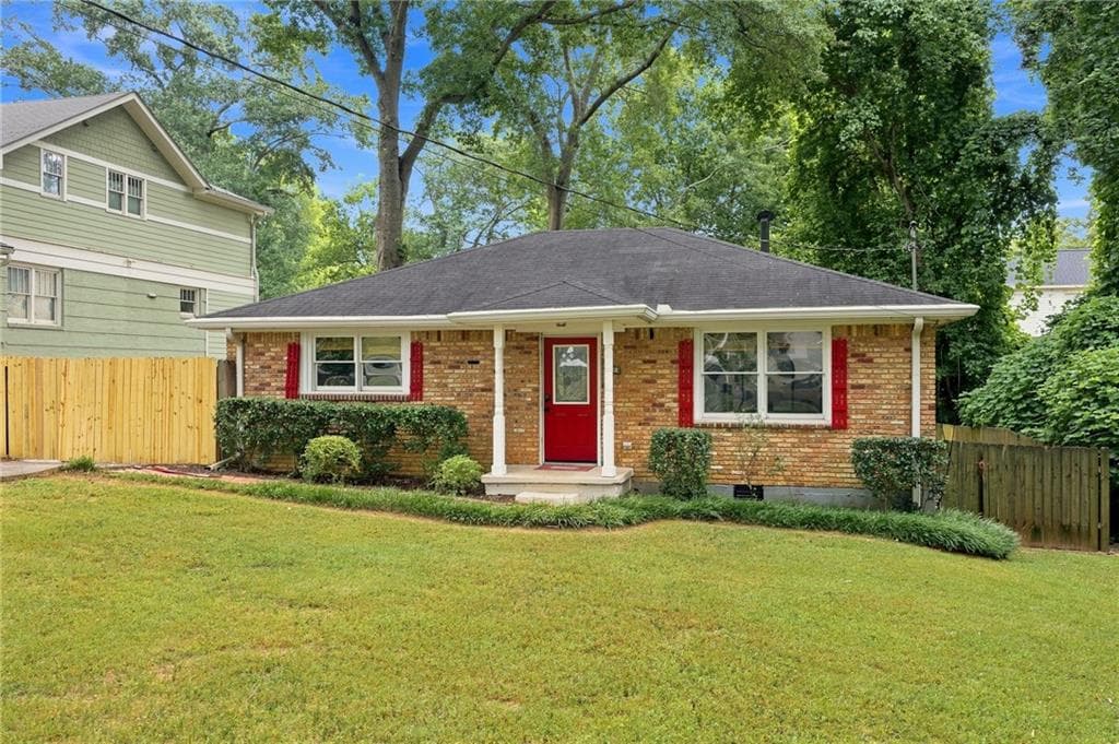 3 bedroom, 1 bathroom, 1,102 sq ft single family residence for sale at 89 Branham Street, Atlanta, GA 30317 — photo 1 of 37