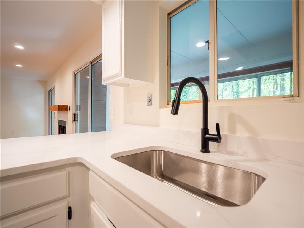 2 bedroom, 2 bathroom, 1,250 sq ft condominium for sale at 43 Arbor End, Smyrna, GA 30080 — photo 9