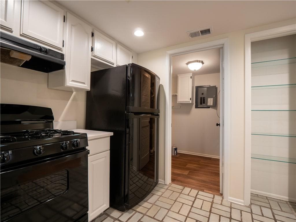 2 bedroom, 2 bathroom, 1,250 sq ft condominium for sale at 43 Arbor End, Smyrna, GA 30080 — photo 10