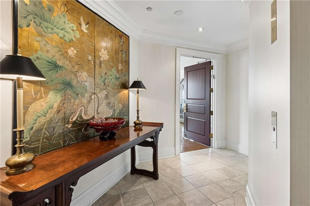 3 bedroom, 3 bathroom, 2,842 sq ft condominium for sale at 750 Park Avenue 19W, Atlanta, GA 30326 — photo 1 of 67