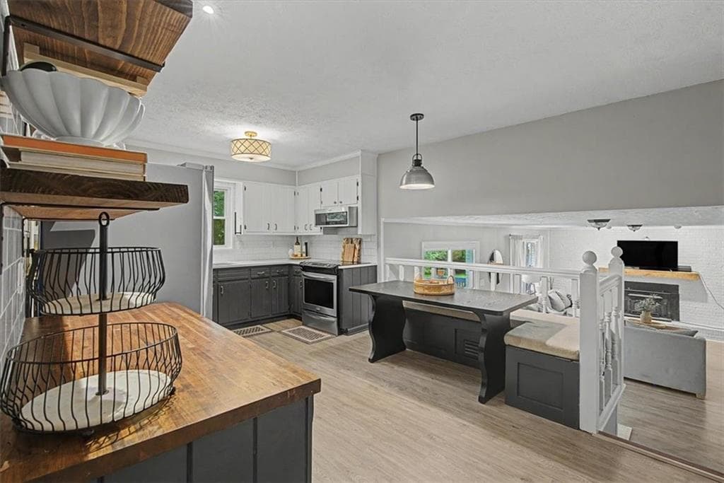 4 bedroom, 3 bathroom, 2,704 sq ft single family residence for sale at 2204 Pine Point Drive, Lawrenceville, GA 30043 — photo 8
