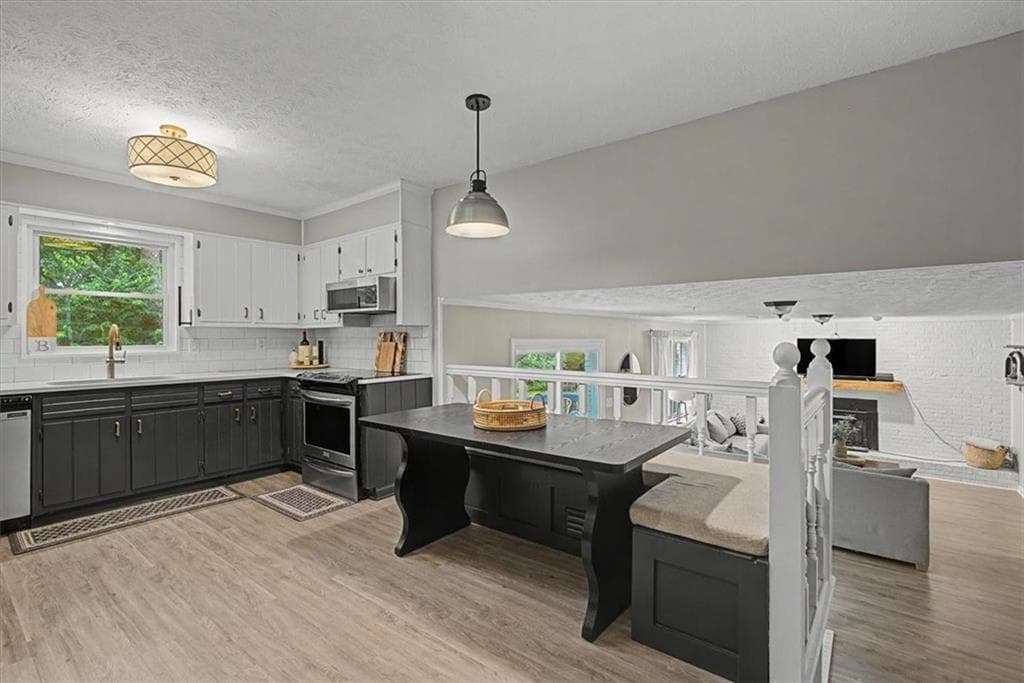 4 bedroom, 3 bathroom, 2,704 sq ft single family residence for sale at 2204 Pine Point Drive, Lawrenceville, GA 30043 — photo 9