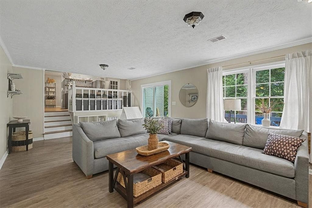 4 bedroom, 3 bathroom, 2,704 sq ft single family residence for sale at 2204 Pine Point Drive, Lawrenceville, GA 30043 — photo 10