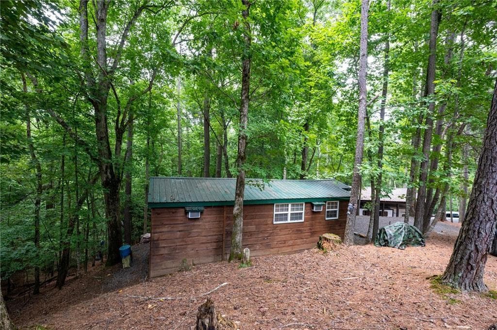 1 bedroom, 1 bathroom, 408 sq ft single family residence for sale at 152 33rd Street, Ellijay, GA 30540 — photo 3