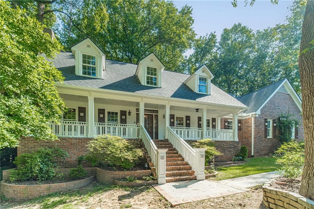 3 bedroom, 2 bathroom, 2,748 sq ft single family residence for sale at 765 Winston Drive, Lawrenceville, GA 30044 — photo 7