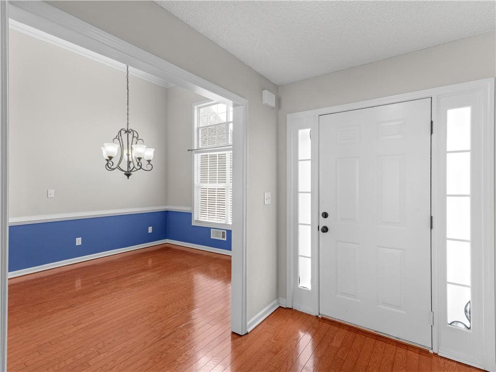 4 bedroom, 2 bathroom, 2,097 sq ft single family residence under contract at 420 Colvin Drive, Locust Grove, GA 30248 — photo 4