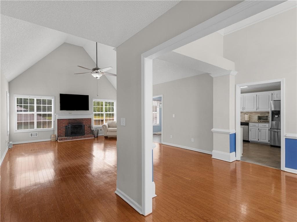 4 bedroom, 2 bathroom, 2,097 sq ft single family residence under contract at 420 Colvin Drive, Locust Grove, GA 30248 — photo 5