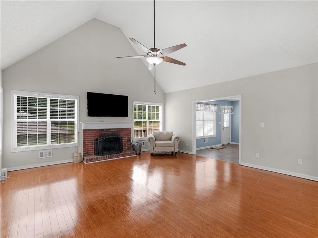 4 bedroom, 2 bathroom, 2,097 sq ft single family residence under contract at 420 Colvin Drive, Locust Grove, GA 30248 — photo 10