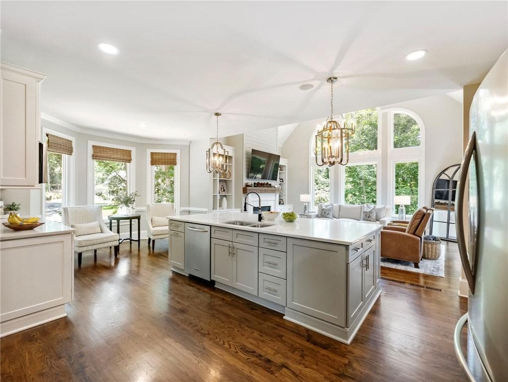6 bedroom, 6 bathroom, 6,286 sq ft single family residence for sale at 1925 Gene Sarazen Way, Braselton, GA 30517 — photo 10