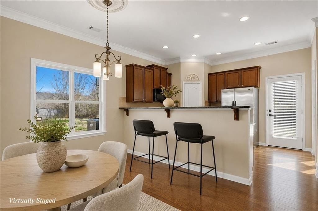 4 bedroom, 3 bathroom, 2,560 sq ft single family residence for sale at 5962 Lexington Way, Braselton, GA 30517 — photo 10
