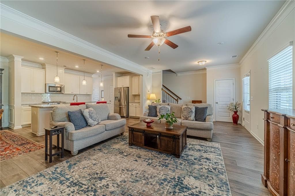 3 bedroom, 3 bathroom, 2,320 sq ft townhouse for sale at 512 Green Street, Lawrenceville, GA 30046 — photo 4