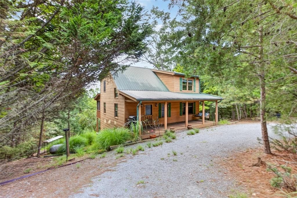 2 bedroom, 2 bathroom, 2,397 sq ft single family residence for sale at 388 Palisade Drive, Ellijay, GA 30540