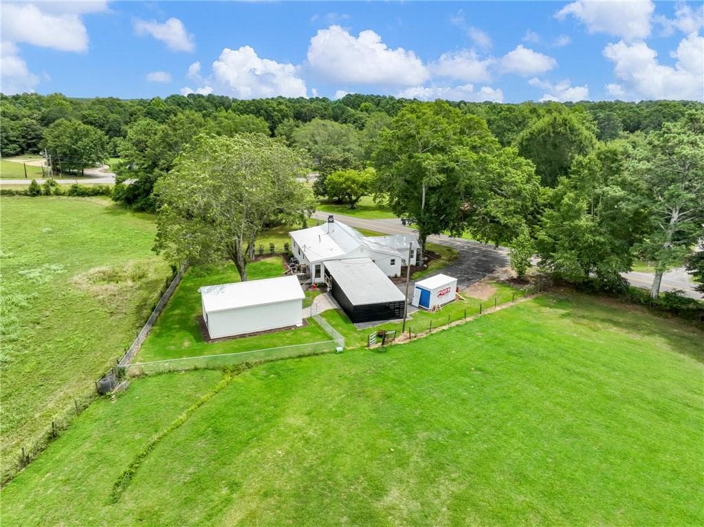 3 bedroom, 4 bathroom, 3,390 sq ft single family residence for sale at 1334 Criswell Road, Monroe, GA 30655 — photo 2