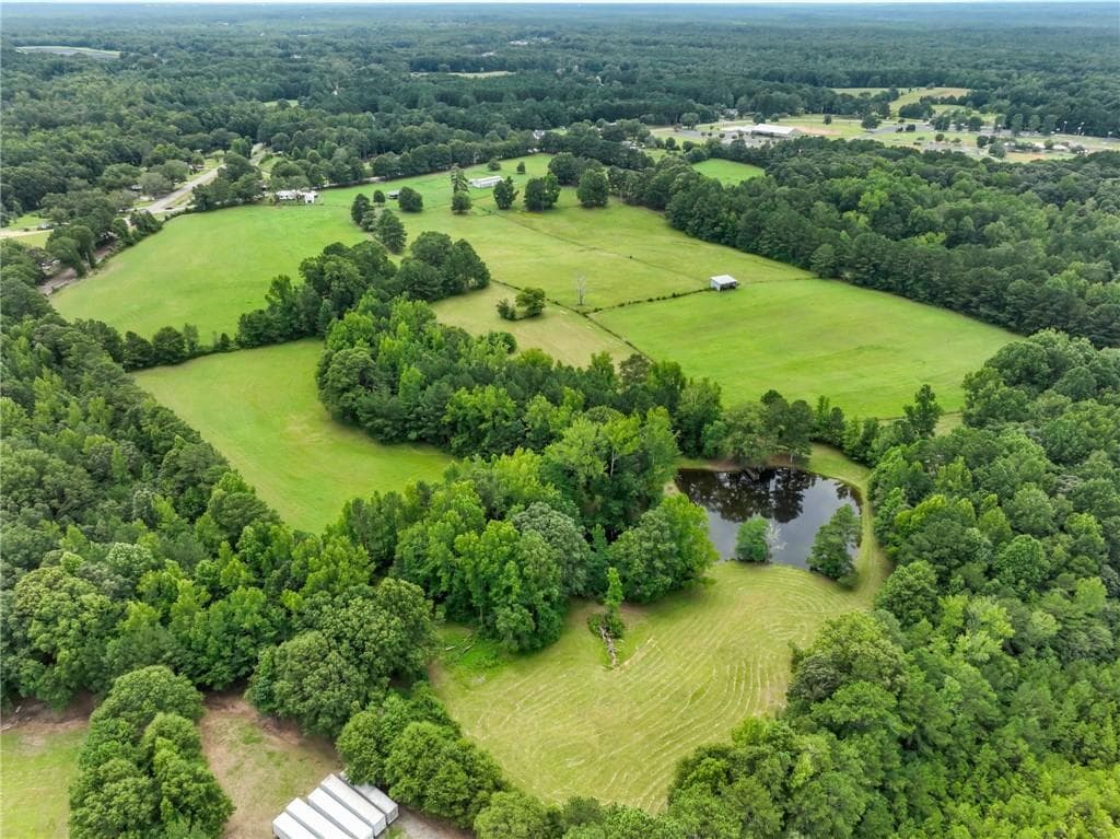 3 bedroom, 4 bathroom, 3,390 sq ft single family residence for sale at 1334 Criswell Road, Monroe, GA 30655 — photo 5