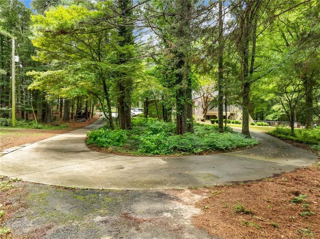 3 bedroom, 4 bathroom, 3,390 sq ft single family residence for sale at 1334 Criswell Road, Monroe, GA 30655 — photo 10