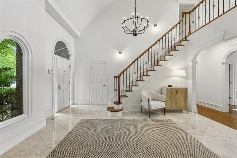 3 bedroom, 5 bathroom, 5,804 sq ft single family residence for sale at 4223 Wieuca Overlook, Atlanta, GA 30342 — photo 3