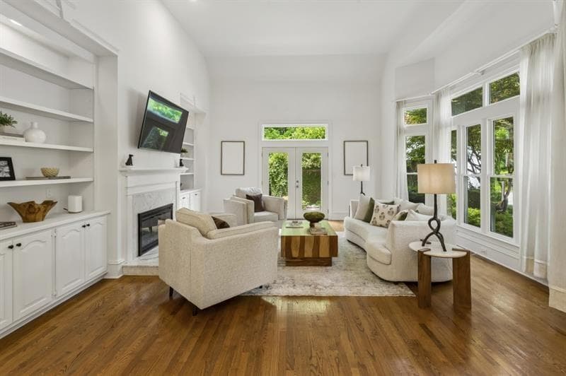 3 bedroom, 5 bathroom, 5,804 sq ft single family residence for sale at 4223 Wieuca Overlook, Atlanta, GA 30342 — photo 6