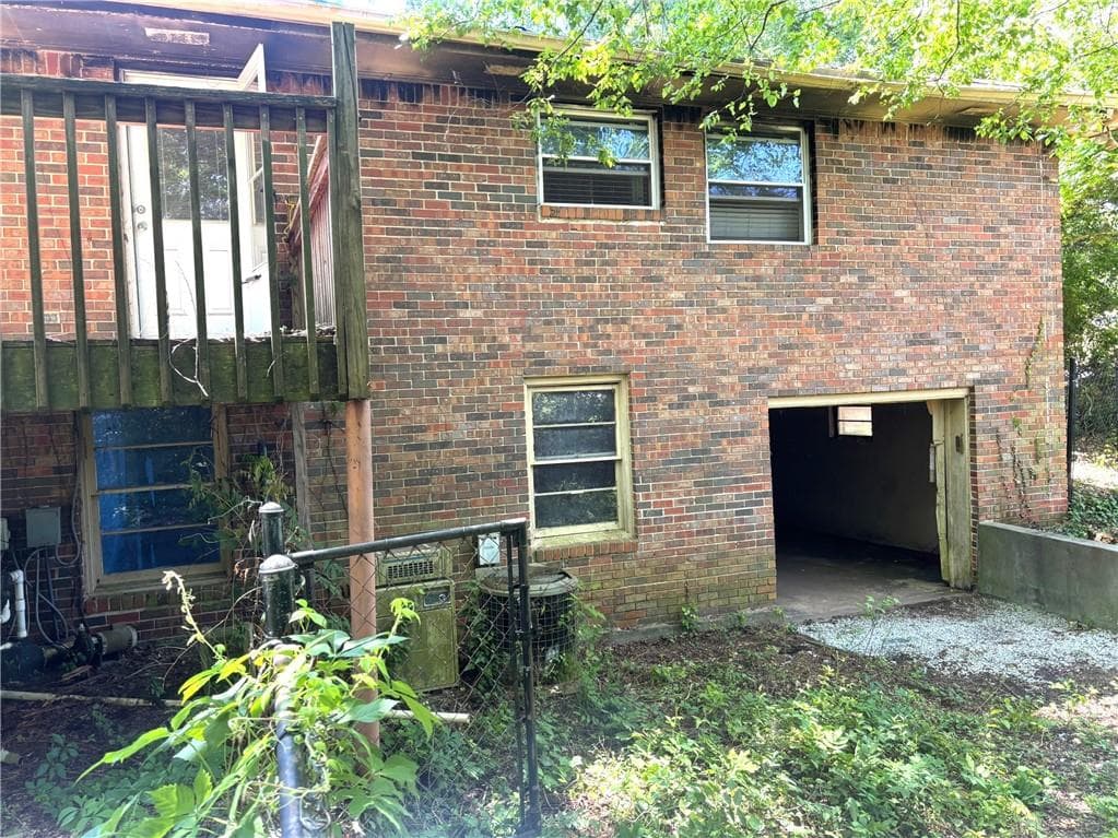 3 bedroom, 2 bathroom, 2,351 sq ft single family residence for sale at 3606 Sullivan Drive, Douglasville, GA 30135 — photo 3