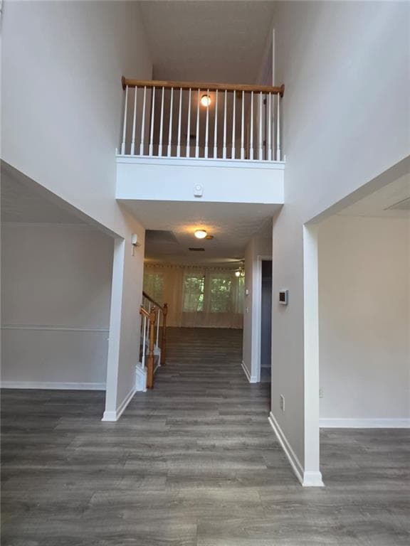 4 bedroom, 2 bathroom, 2,784 sq ft single family residence for rent at 3983 Roxberry Hill Lane, Buford, GA 30518 for $2,500 a month — photo 2