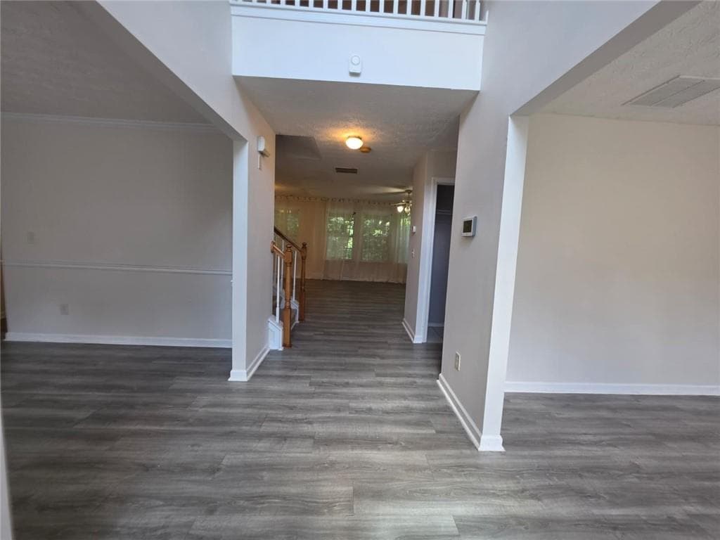 4 bedroom, 2 bathroom, 2,784 sq ft single family residence for rent at 3983 Roxberry Hill Lane, Buford, GA 30518 for $2,500 a month — photo 3